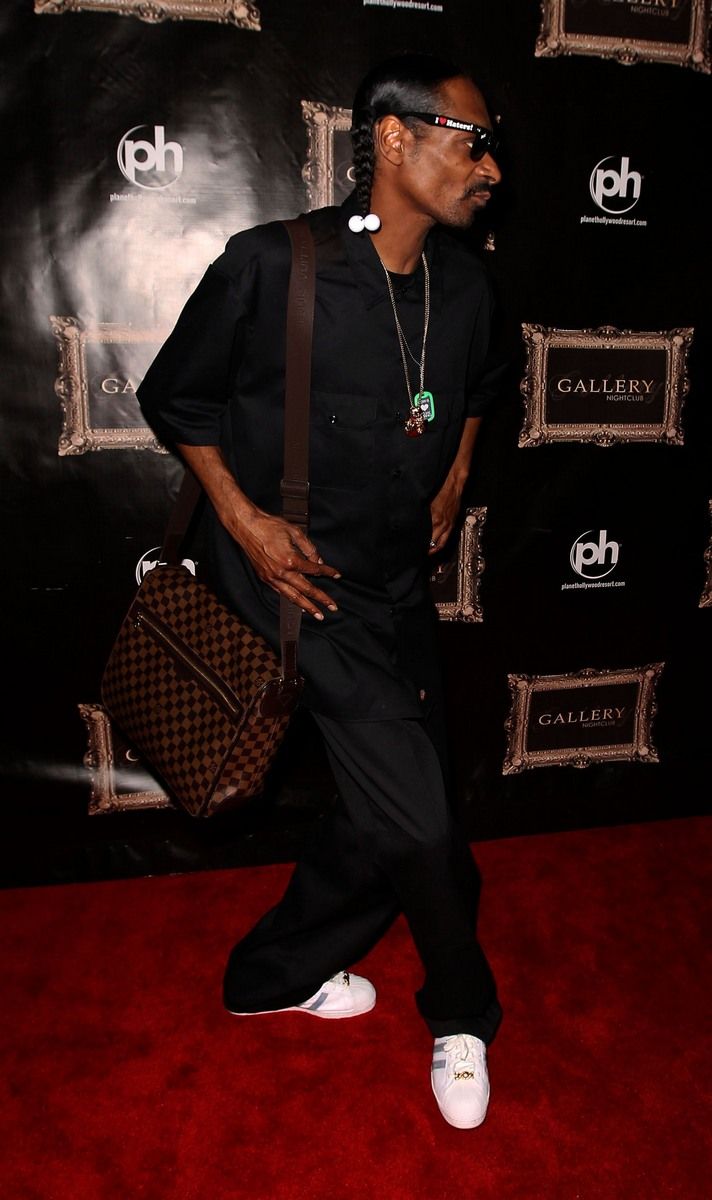 Snoop Dogg walks the red carpet at Gallery Nightclub at Planet Hollywood  | Picture 132281